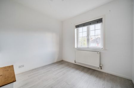 4 bedroom detached house to rent - Photo 5