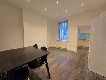 Harold Street, Burnley - Photo 2