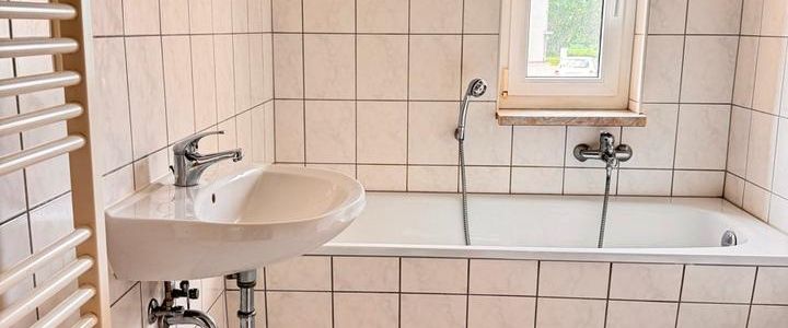 KLEIN ABER FEIN! Top Renovierte 2-Raum Wohnung in ruhiger Lage - Photo 1