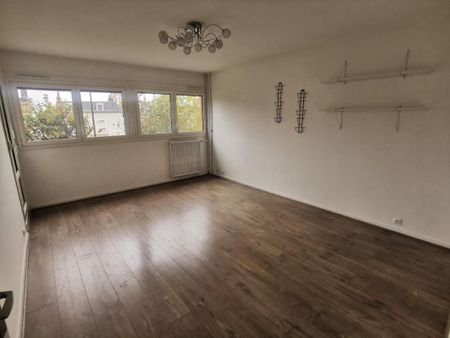 Location Appartement 2 pièces 55m² TOURS 37000 - Photo 2
