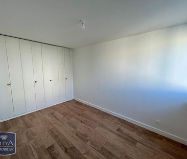 Location Appartement 2 pièces 49m² ROSNY SOUS BOIS 93110 - Photo 3