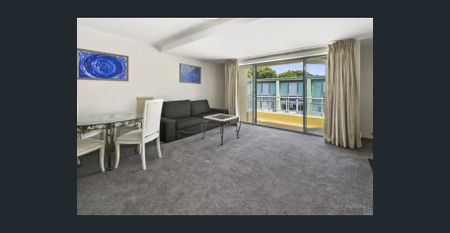 Furnished Apartment in the Heart of Manly 🌊 - Photo 5