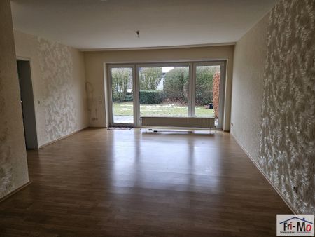 Herford-### Attraktive 2-Zimmer-Erdgeschosswohnung mit Terrasse und Garage ### - Photo 5