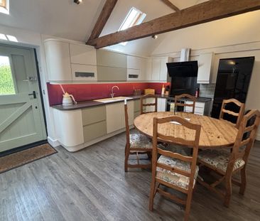 Manor Farm Road - Photo 4