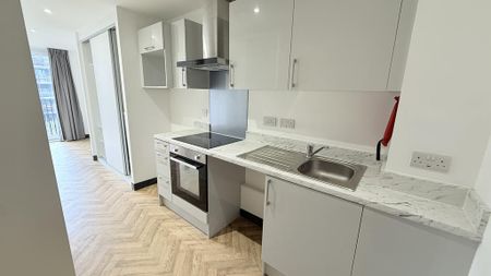 Studio to rent - Photo 3