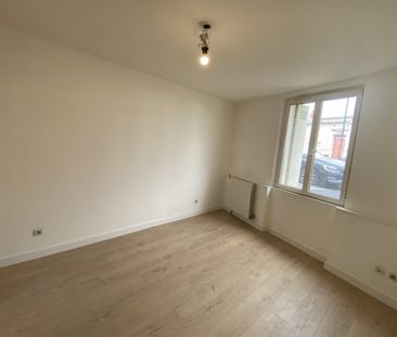 T2 BARRIERE DE BEGLES - Photo 5