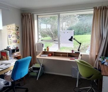 126B Broderick Road, Johnsonville - Photo 5