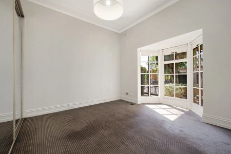 1 Ashleigh Road, Armadale. - Photo 5