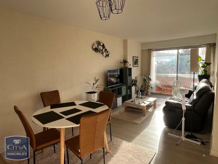 Location Appartement 2 pièces 63m² BRIVE LA GAILLARDE 19100 - Photo 2