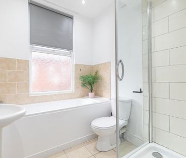 6 bedroom house to rent - Photo 1