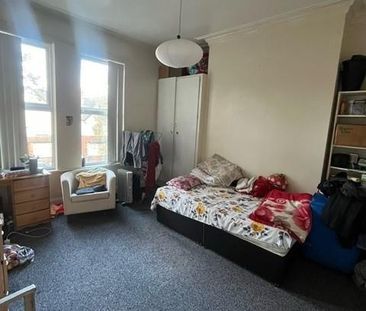 9 bedroom house to rent - Photo 2