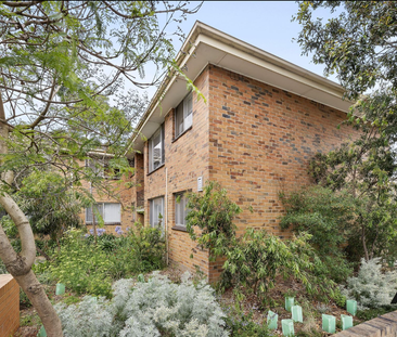 Neat and spacious apartment in Alphington. - Photo 4