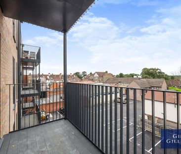 2 bedroom flat to rent - Photo 2
