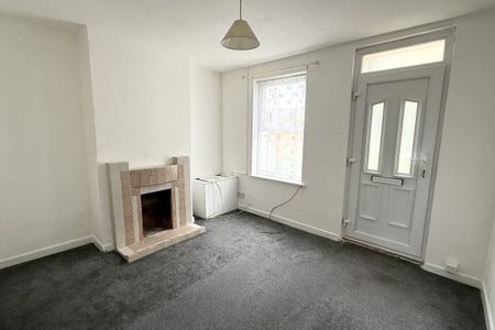Bevan Street West - Photo 2