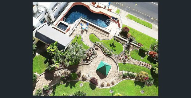 INNER CITY LIVING!!!! - Photo 1