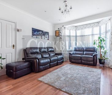 4 bedroom semi-detached house to rent - Photo 1