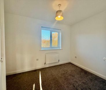 2 bed end of terrace house to rent in NE5 - Photo 2