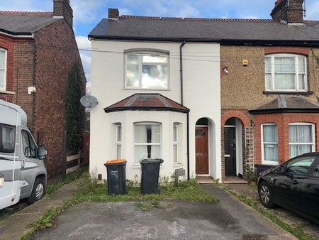 3 bedroom terraced house to rent - Photo 3
