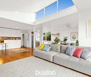 Light, Lush & Lovely in a Low-traffic Locale - Photo 2