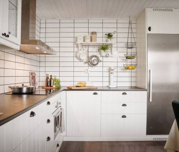 Mölnesjögatan, Angered - Photo 3