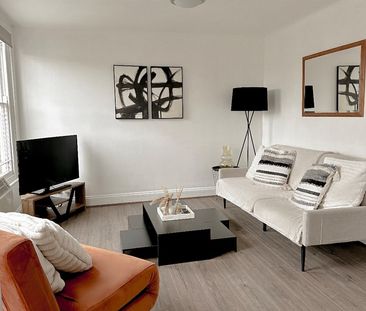 1 Bed Flat, Roman Road, E3 - Photo 1