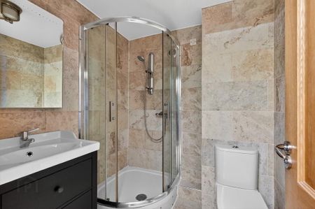 Moveen House, Moveen House, Belfast, BT10 0EF - Photo 2