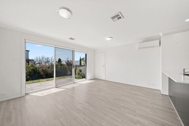13 Sliprail Street, Lawson ACT 2617 - House For Rent | Domain - Photo 1