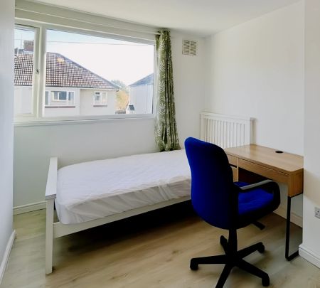 Room3 - Photo 4