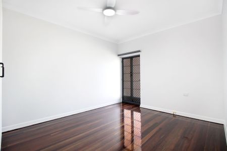 1/52 Bazaar Street, Maryborough - Photo 2