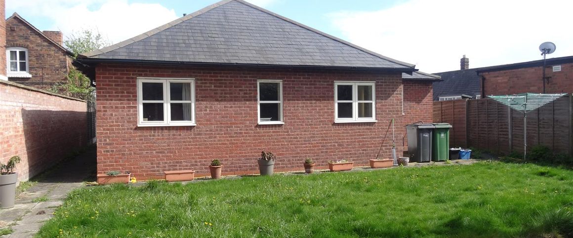 Coton Lodge 41E Coton Hill, Shrewsbury, SY1 2DX - Photo 1
