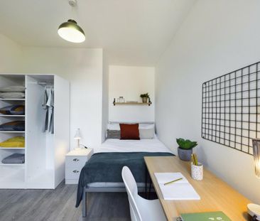 1 bedroom in a house share to rent - Photo 5