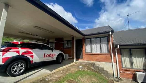 Two Bedroom Unit - Hamilton Central - Photo 1