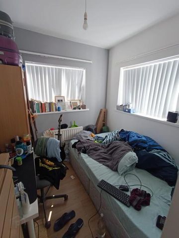 100 Tates Avenue, Belfast, BT9 7BZ - Photo 4