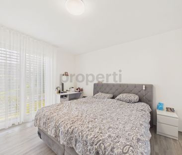 Modern 3.5-room garden apartment with 2 seats in Embrach - Foto 3