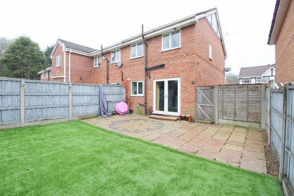 3 bedroom semi-detached house to rent - Photo 1