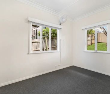 Value in Camp Hill - Air Conditioned - Bright and Airy - Photo 5