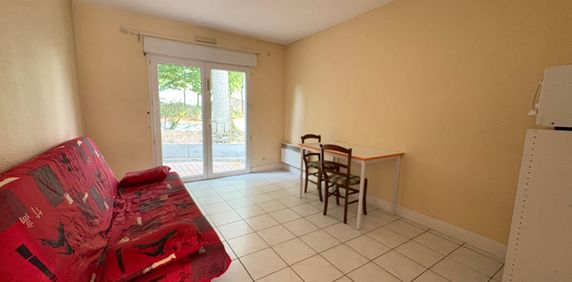 Location Appartement 1 pièce 27m² - Photo 2