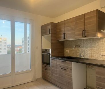Appartement T3 à louer à Roanne - Gare - Photo 4