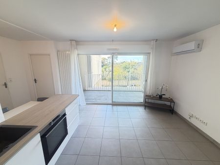 Montpellier(34), Appartement T2 de 42 m2 avec Terrasse 7 m2 plein sud vue dégagée - Photo 2
