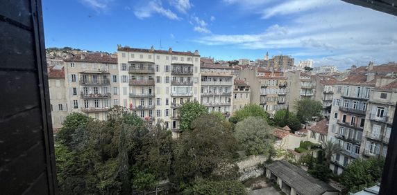 Location Appartement 1 pièce 10m² - Photo 2