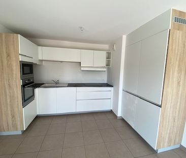 Location Appartement 4 pièces 80m² - Photo 6