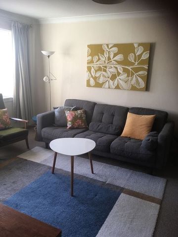 Fully furnished apartment near hospital - Photo 2