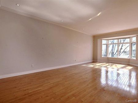 3033 Ch. De Breslay Montréal (Ville-Marie), QC H3Y - Photo 2