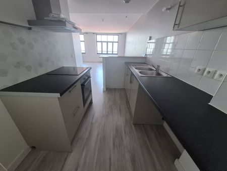 Location Appartement 4 pièces 69m² LILLE 59800 - Photo 5