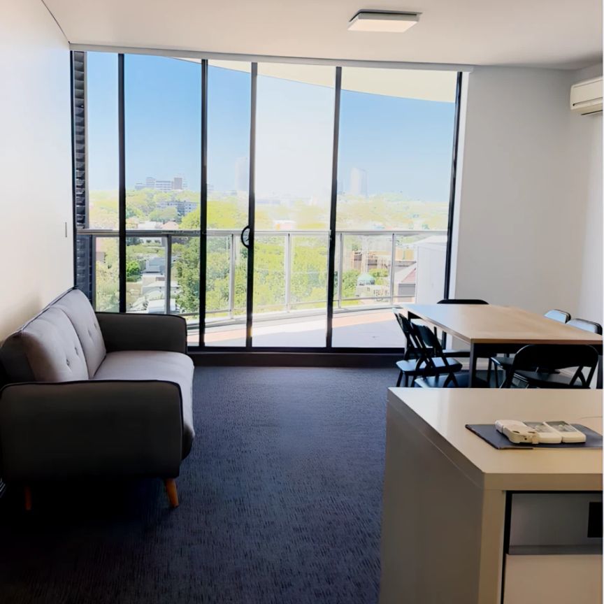 3 bed 2 bath*1203 - Photo 1