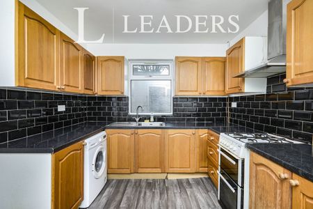 4 bedroom house to rent Dexter Street, DE23 - Photo 5