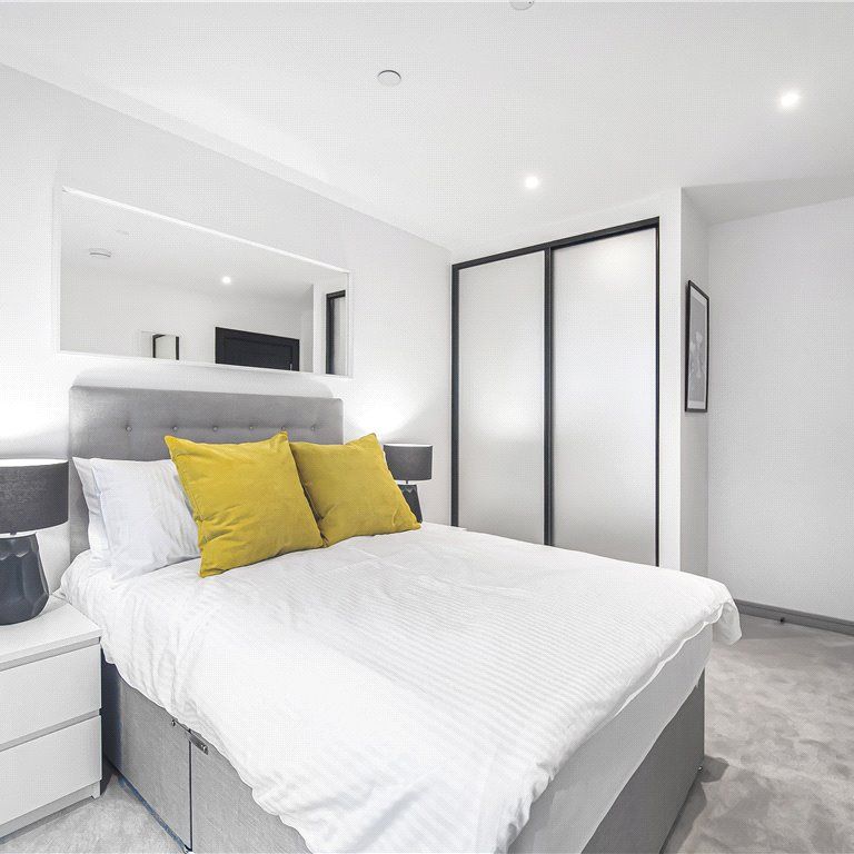 Eden Grove, Staines-upon-Thames, Surrey, TW18 4ZW - Photo 1