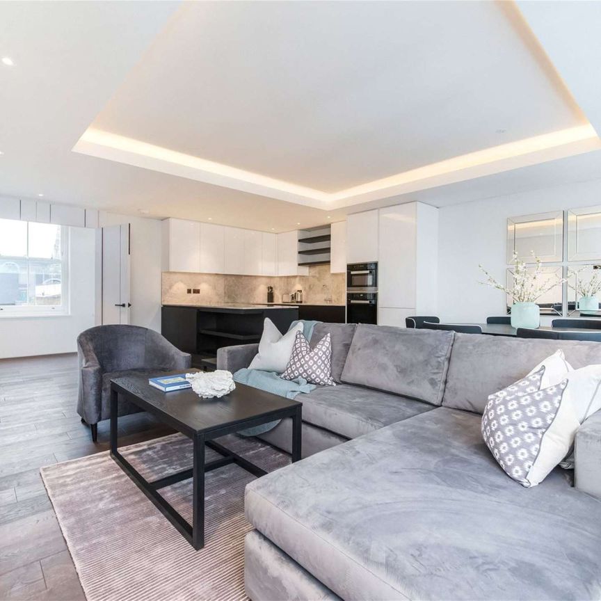 Dover House, 170 Westminster Bridge Road, Waterloo, London, SE1 7RW - Photo 1