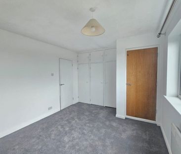 Runnymede Court, West End, SOUTHAMPTON - Photo 6