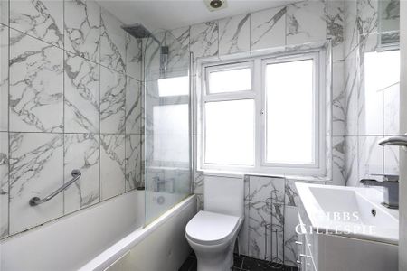 5 bedroom semi-detached house to rent - Photo 4